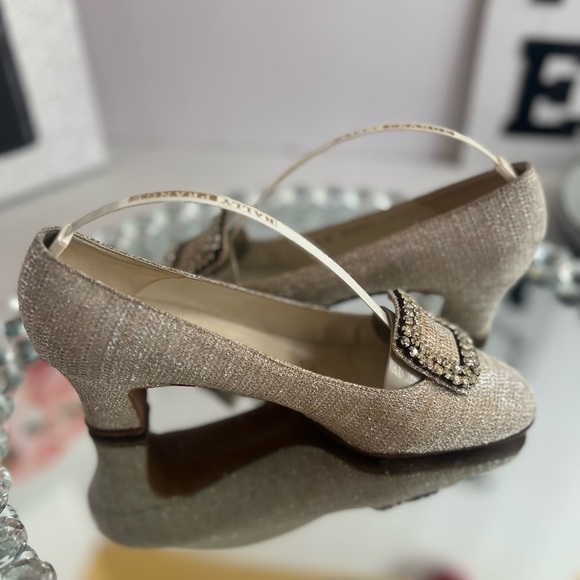 Bally vintage 1960’s Gold  glitter Heels  size 4D but feat 6.5 to 7 USA - Picture 7 of 13